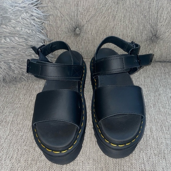 Dr.Marten VOSS WOMEN'S LEATHER STRAP PLATFORM SANDALS size 9 - Picture 2 of 8
